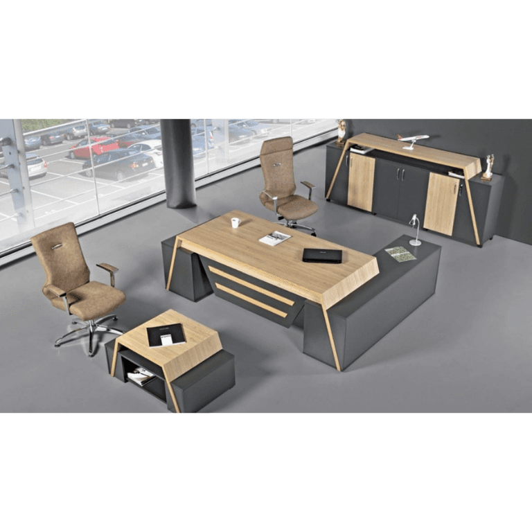 Üçgen Üst Düzey Yönetici Takımı