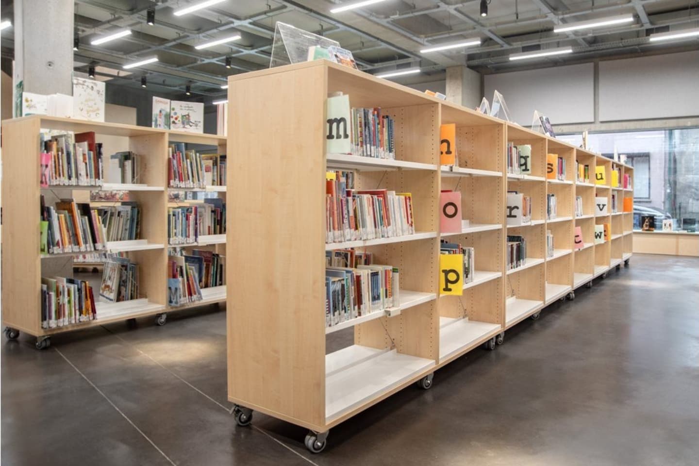 Class KM-02 Kütüphane