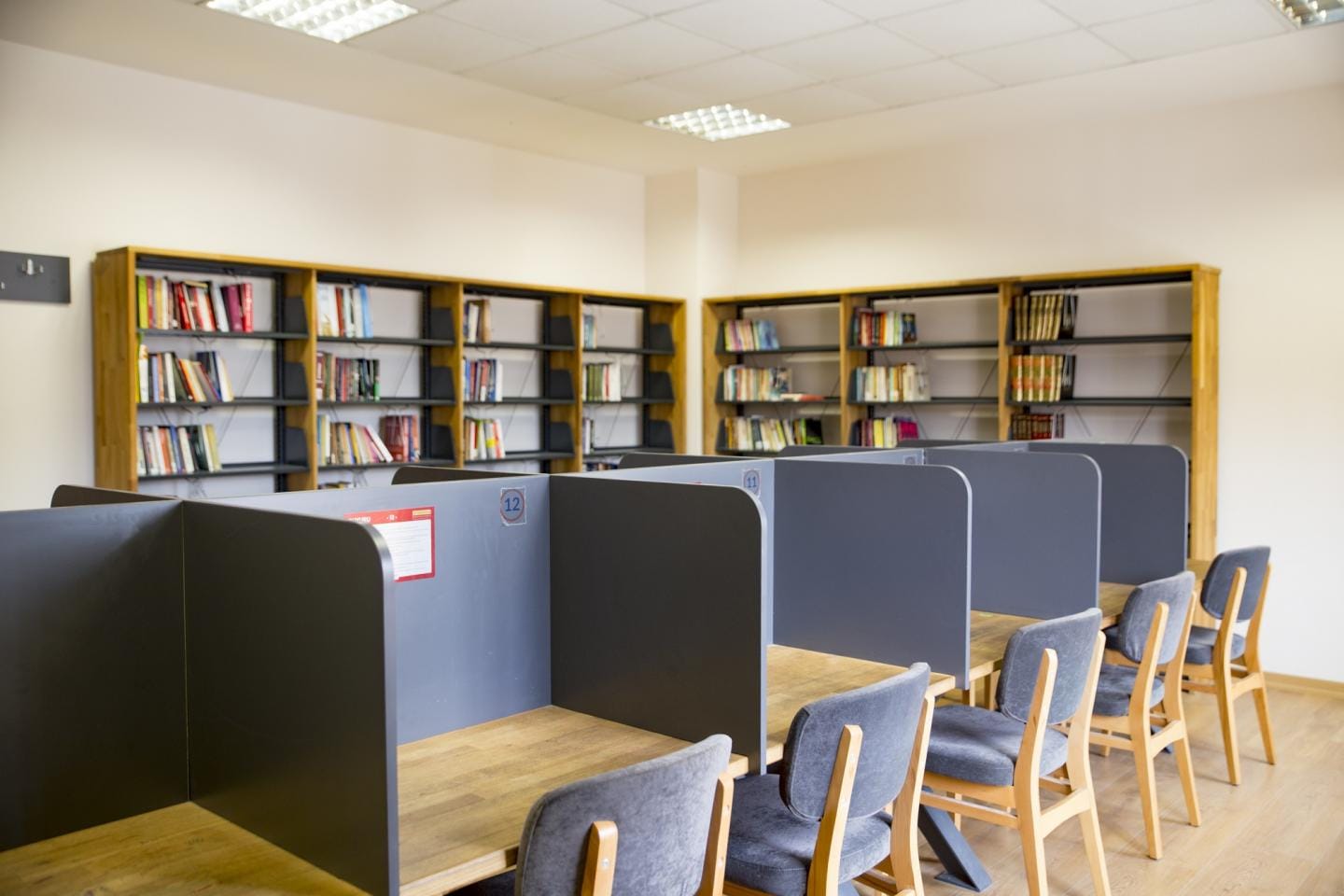 Class KM-01 Kütüphane