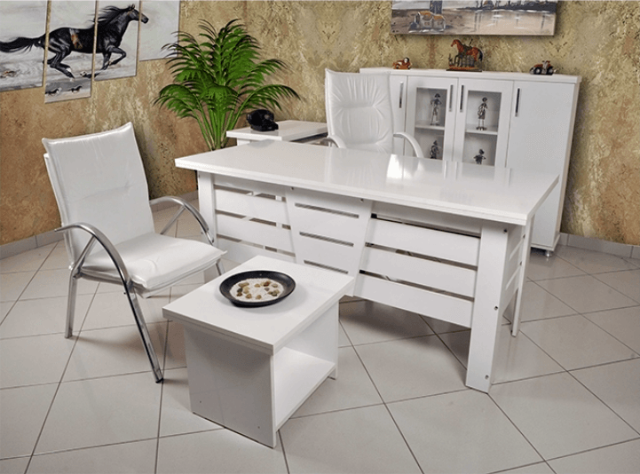 Latalı Yönetici Masa Takımı