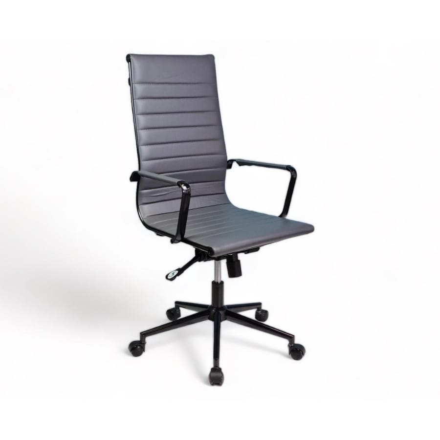 betty yönetici koltuğu 8