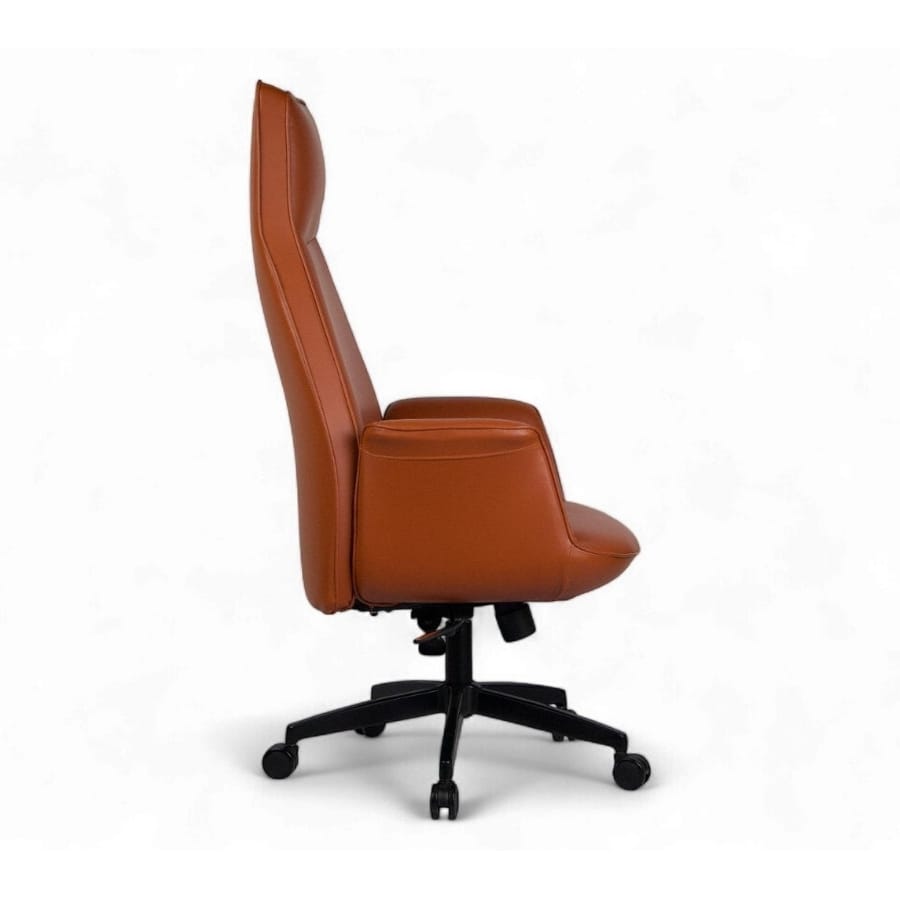 first yönetici koltuğu 4