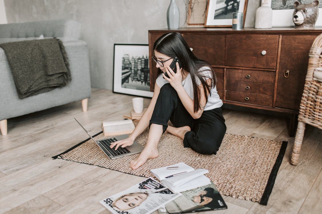 Ofis Mobilyalarında Ergonomi ve Tasarım - Sağlık + Estetik Dengesi (2026)